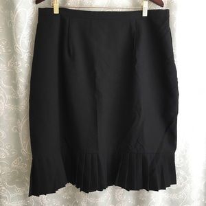 Women’s Pleated Black Skirt Size 20W Plus Career